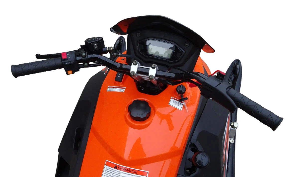 Купить Снегоход COMPASS C-200 в Москве фото3