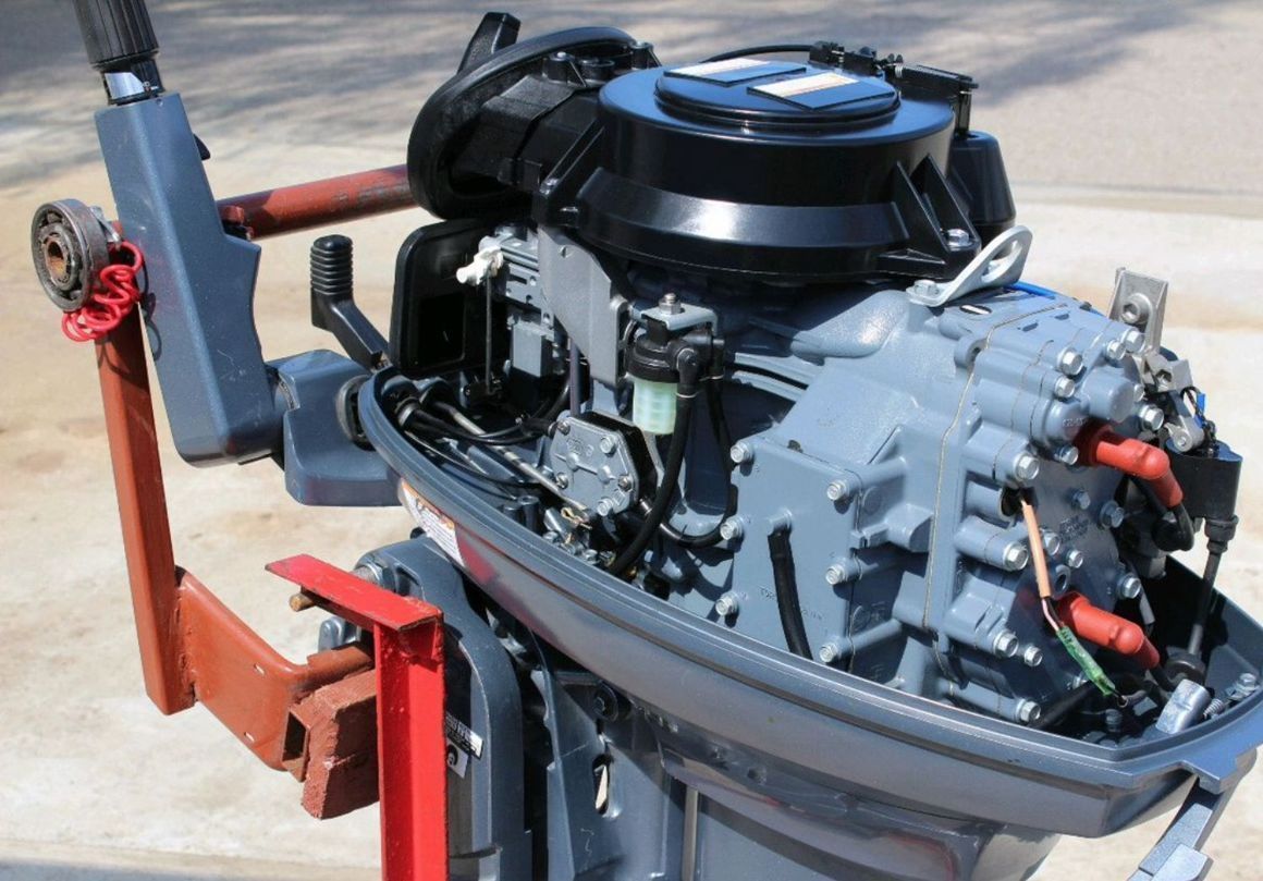 Купить 2х-тактный лодочный мотор YAMAHA 40XMHS Б/У в Москве фото2