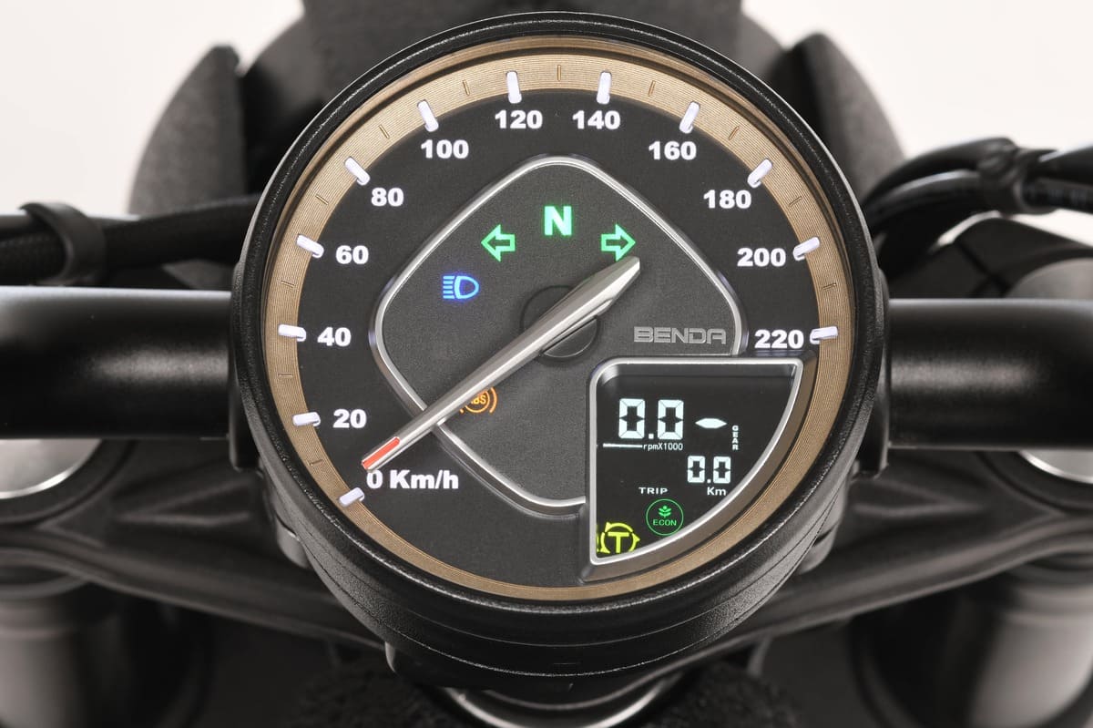 Купить Мотоцикл BENDA Darkflag 500 в Москве фото2