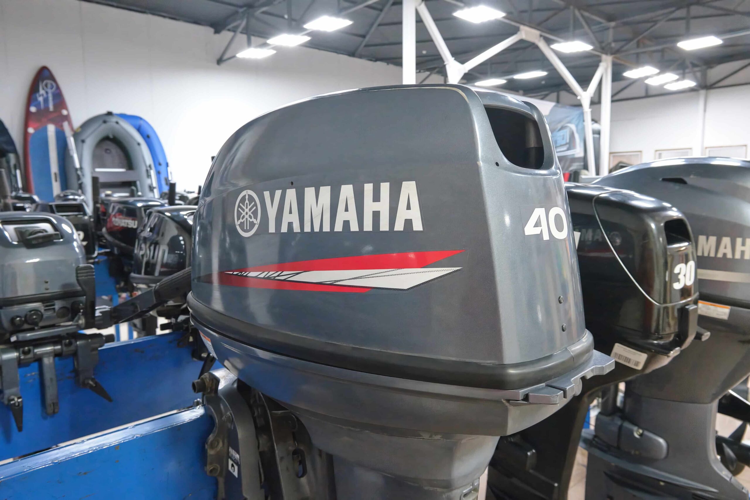 Купить 2х-тактный лодочный мотор YAMAHA 40XWS Б/У в Москве