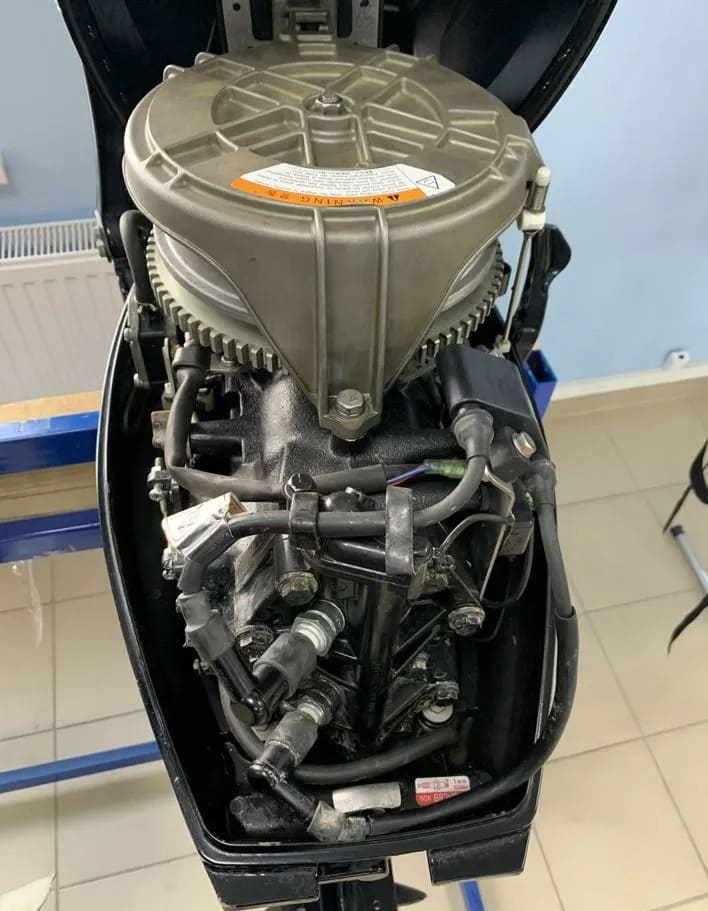 Купить 2х-тактный лодочный мотор MERCURY ME 30 E Б/У в Москве фото6