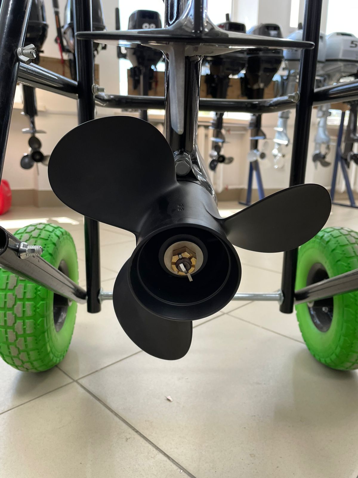 Купить 2х-тактный лодочный мотор MERCURY ME 30 MH Б/У в Москве фото4