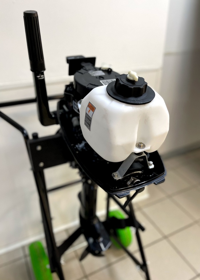 Купить 2х-тактный лодочный мотор MERCURY ME 5 MH Б/У в Москве фото4