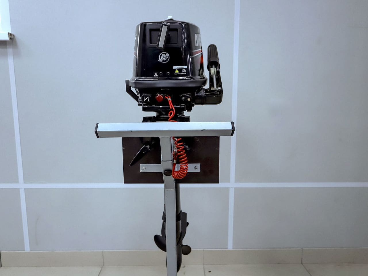 Купить 2х-тактный лодочный мотор MERCURY ME 5 MH Б/У в Красноярске фото3