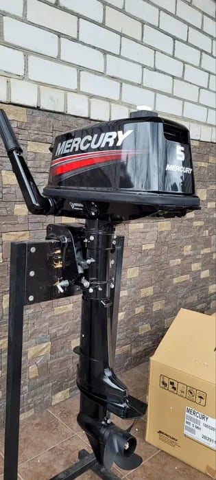 Купить 2х-тактный лодочный мотор MERCURY ME 5 MH Б/У в Москве фото3