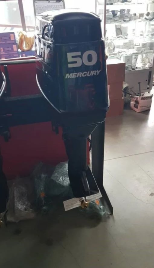 Купить 2х-тактный лодочный мотор MERCURY ME 50 EO (TMC) Б/У в Москве фото4