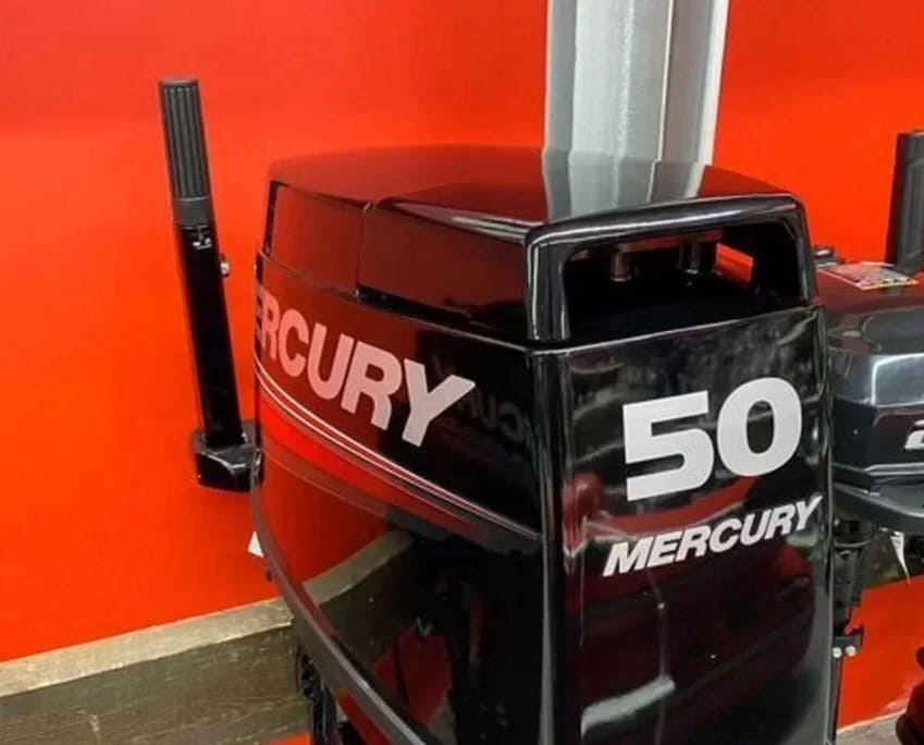 Купить 2х-тактный лодочный мотор MERCURY ME 50 MH 697CC Б/У в Красноярске фото2