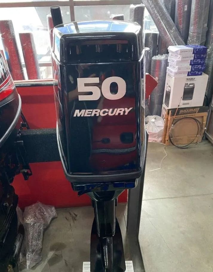 Купить 2х-тактный лодочный мотор MERCURY ME 50 MH 697CC Б/У в Москве фото4