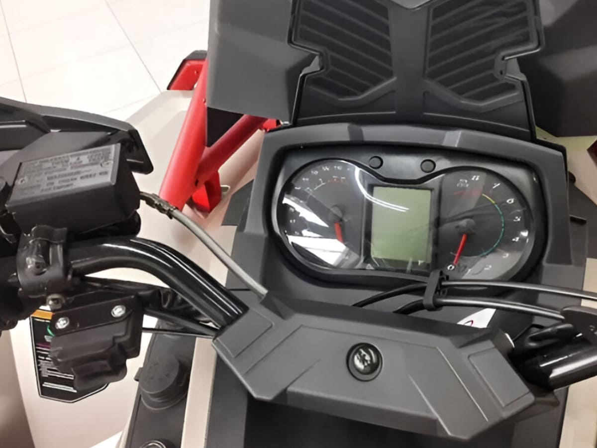 Купить Квадроцикл АОДЕС PATHCROSS 1000S MUD PRO EPS Б/У в Москве фото5