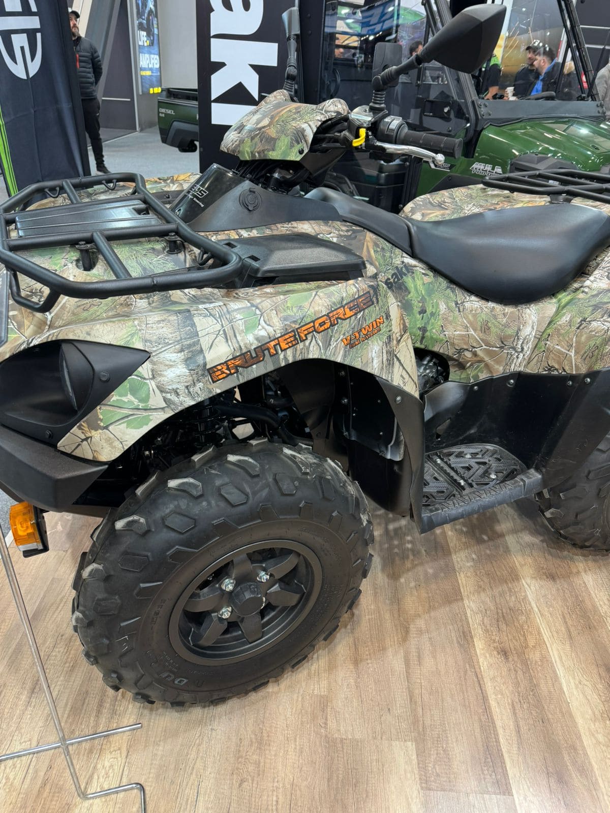 Купить Квадроцикл KAWASAKI Brute Force 750 4x4i EPS (2023) (ПСМ) в Москве фото6
