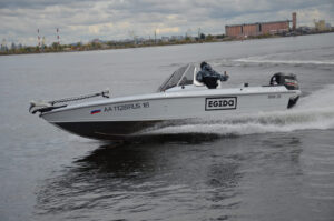 Купить Катер-лодка алюминиевая SPINCH 575 Sport Fish 