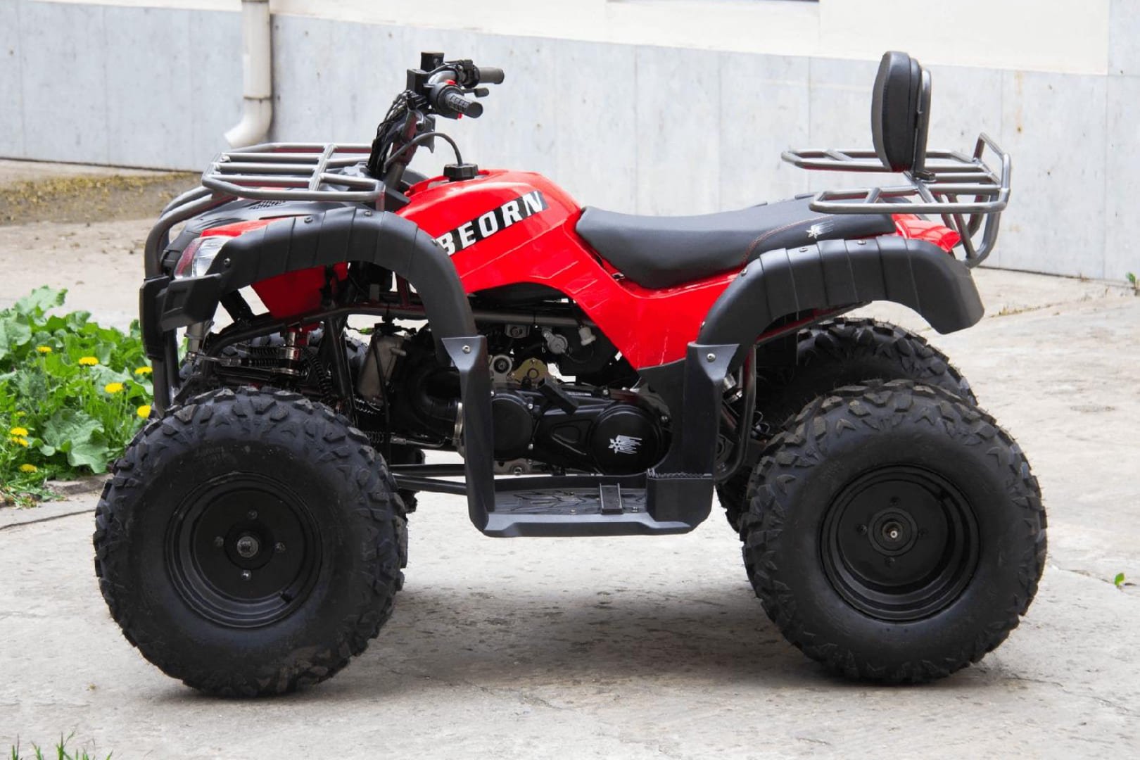 Купить Квадроцикл UNIVERSAL Bull 200 в Москве фото4