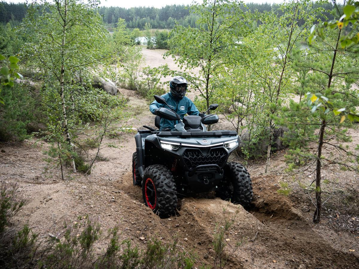 Купить Квадроцикл CFMOTO CFORCE 800 HO EPS LTD (ПСМ) в Москве фото2