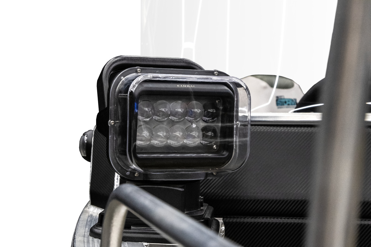 Купить Лодка алюминиевая Mikatsu (Микатсу) 570 (Z43) в Москве фото8