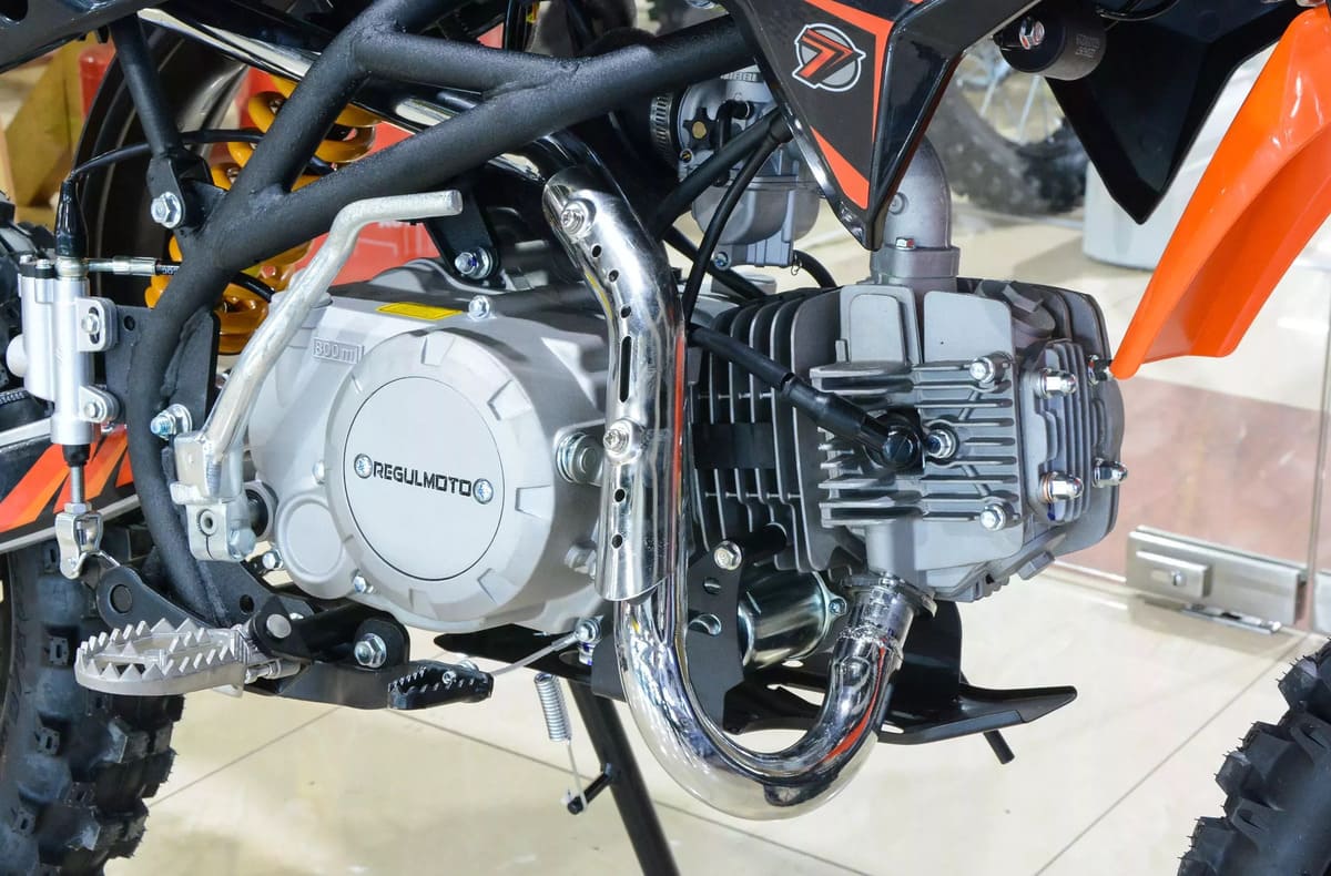 Купить Мотоцикл REGULMOTO Seven Pro 17/14 PITBIKE в Москве фото4