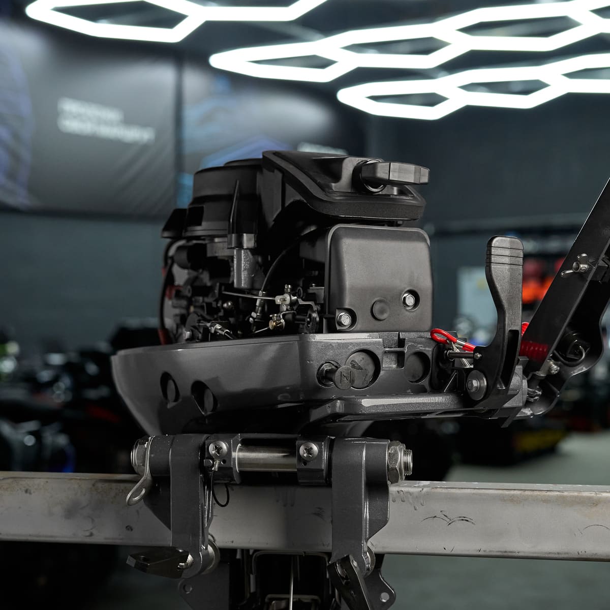 Купить 2х-тактный лодочный мотор HYDRO FORCE M 9.9 FHS в Москве фото6