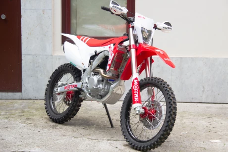 Купить Мотоцикл кроссовый эндуро MOTAX LD 300 в Москве фото5