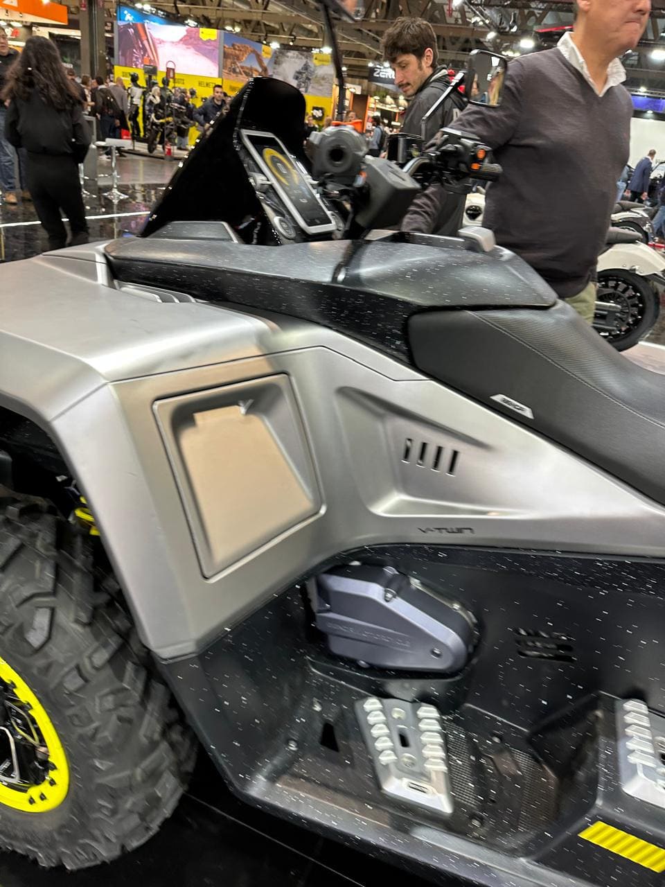 Купить Квадроцикл MAGNUM PRO RedStone 1000R (ПСМ) в Москве фото8