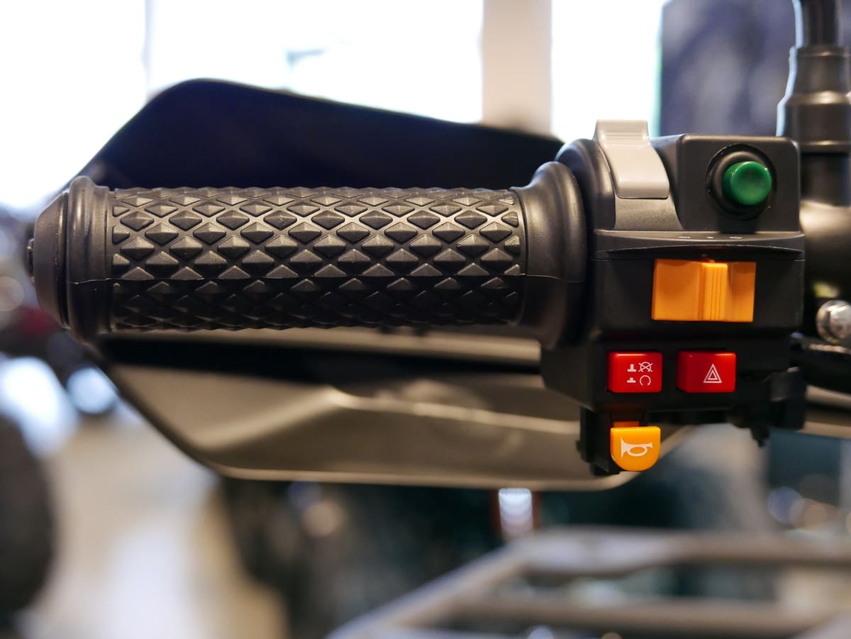 Купить Квадроцикл LONCIN Xwolf 550L (ПСМ) в Москве фото9