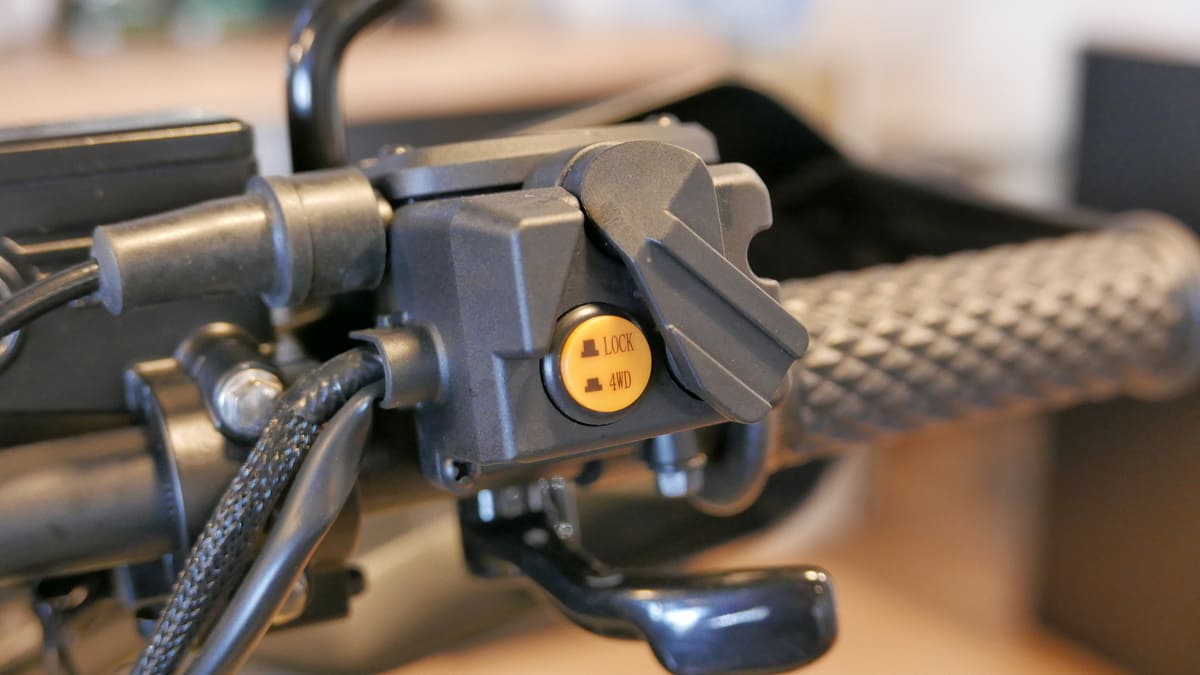 Купить Квадроцикл LONCIN Xwolf 700 MUD L (ПСМ) в Москве фото13