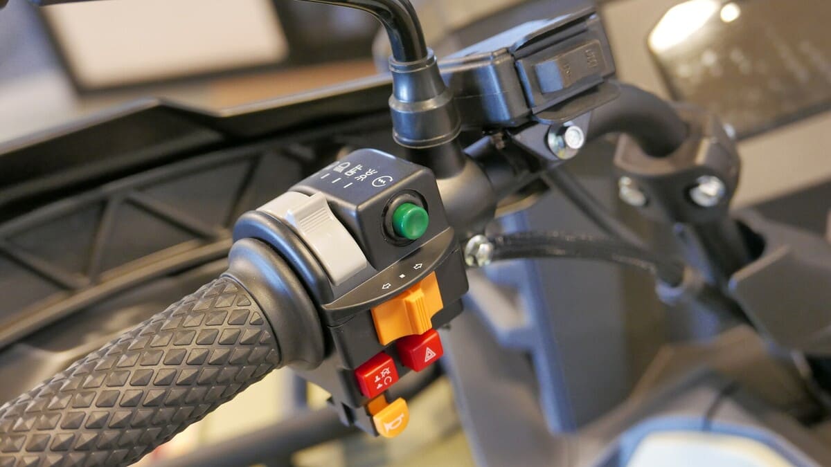 Купить Квадроцикл LONCIN Xwolf 700 MUD L (ПСМ) в Москве фото14