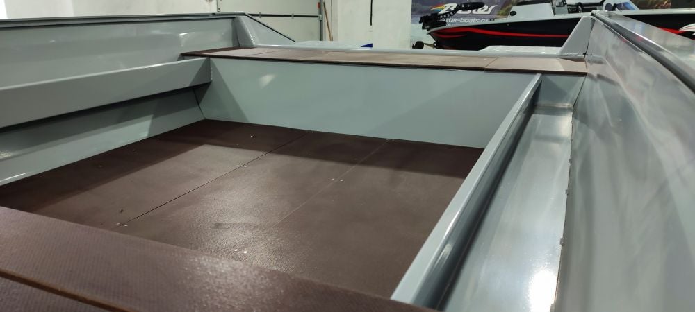 Купить Алюминиевая лодка BESTER-430 ПОД ЗАКАЗ в Москве фото9