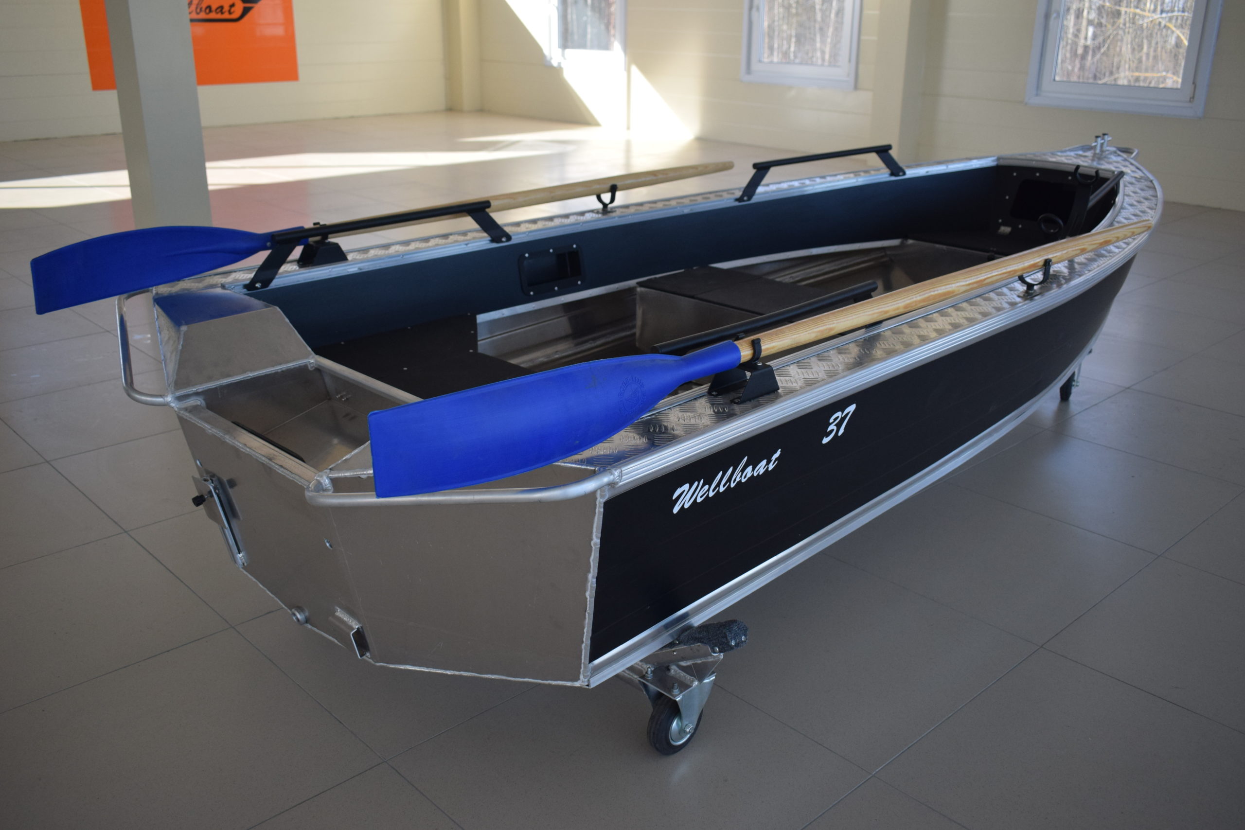 Купить Алюминиевая лодка WELLBOAT-37 ПОД ЗАКАЗ в Москве фото4