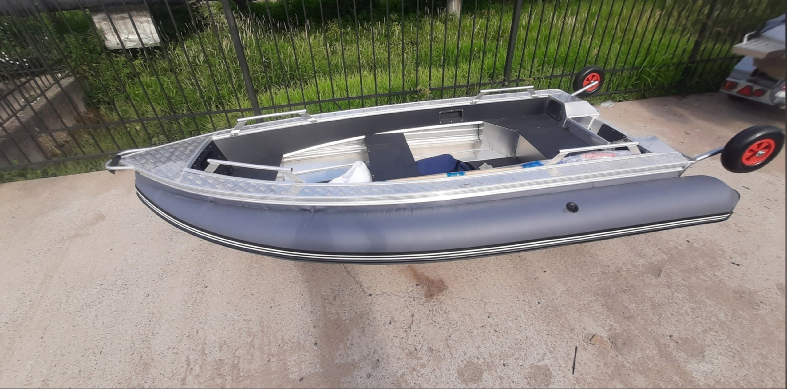 Купить Алюминиевая лодка WELLBOAT-37 ПОД ЗАКАЗ в Москве фото5