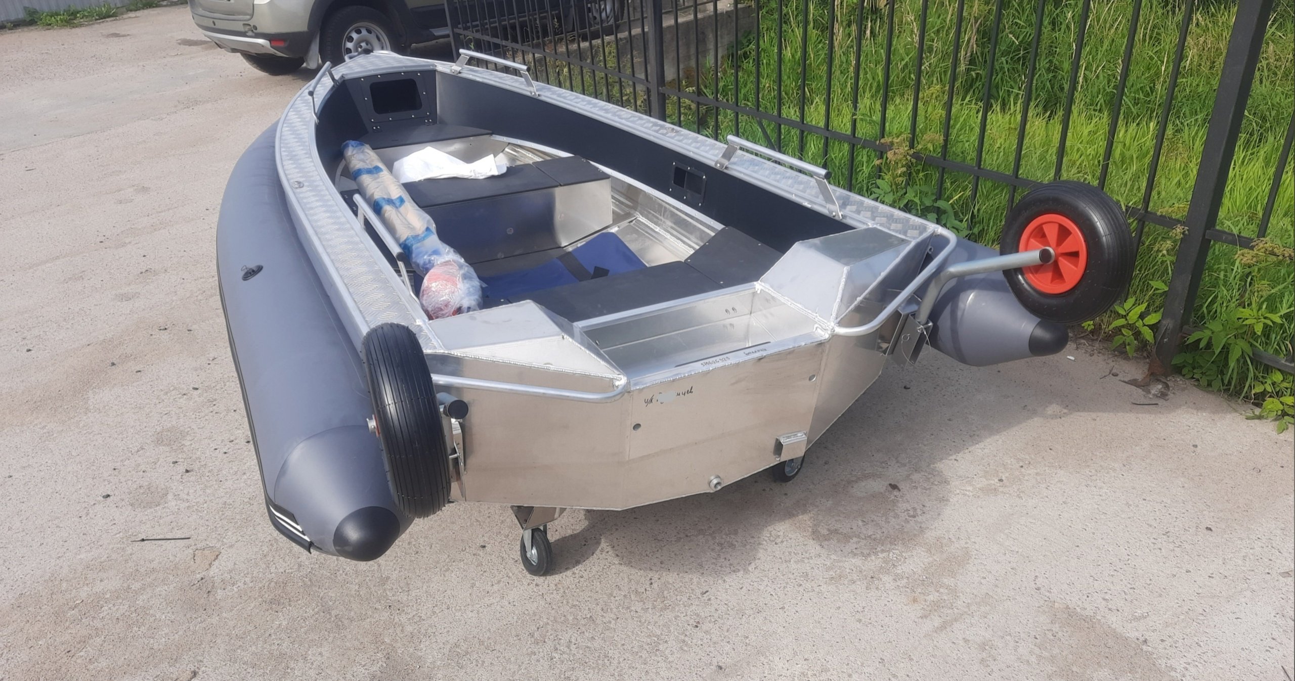 Купить Алюминиевая лодка WELLBOAT-37 ПОД ЗАКАЗ в Москве фото6