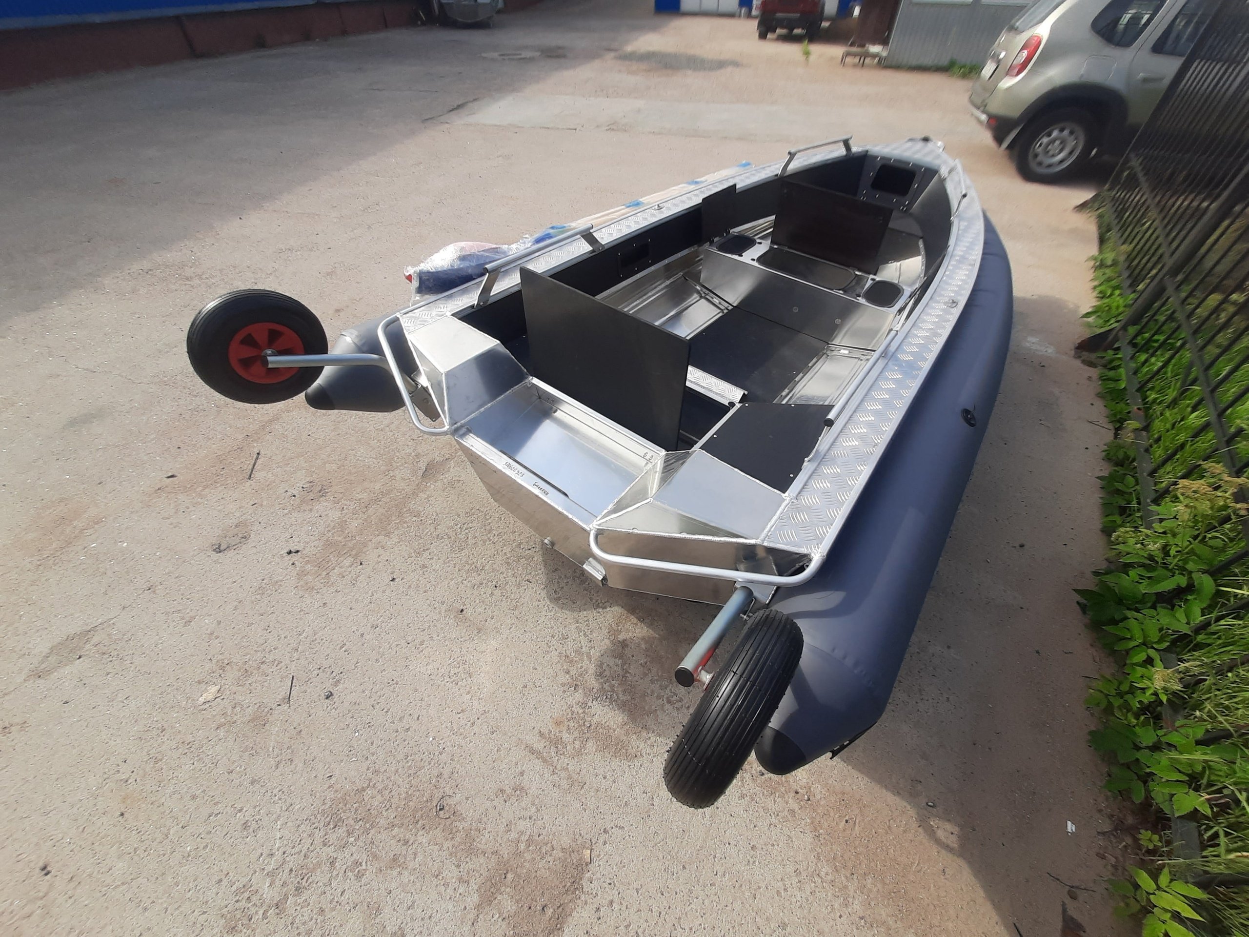 Купить Алюминиевая лодка WELLBOAT-37 ПОД ЗАКАЗ в Москве фото7