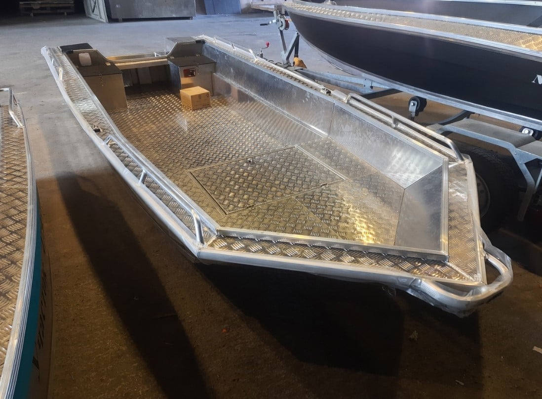 Купить Алюминиевая лодка WELLBOAT-47 ПОД ЗАКАЗ в Москве фото3