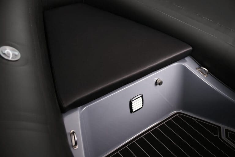 Купить Лодка РИБ BRIG NAVIGATOR 570 в Москве фото11