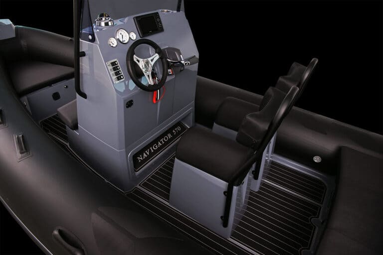 Купить Лодка РИБ BRIG NAVIGATOR 570 в Москве фото12