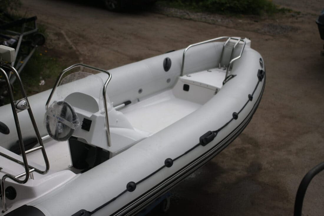 Купить Лодка РИБ БУРЕВЕСТНИК 530 MAX в Москве фото10