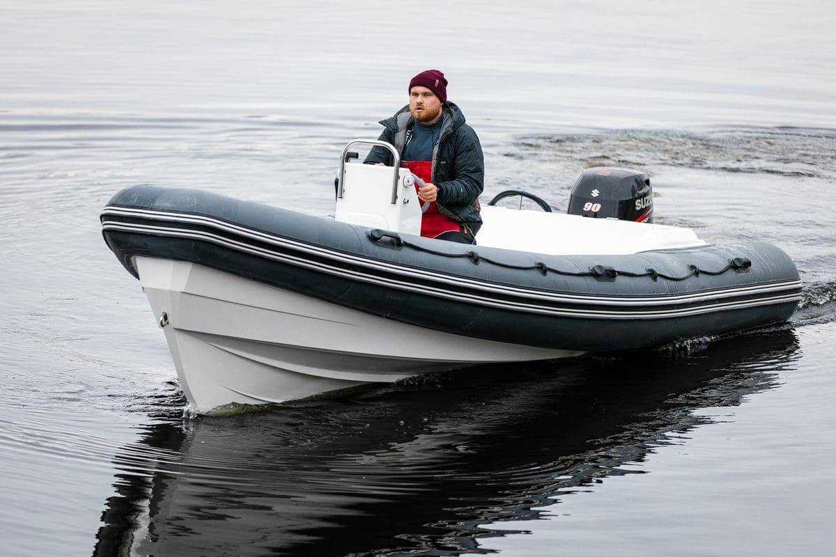 Купить Лодка РИБ БУРЕВЕСТНИК 580 LIGHT в Москве фото3