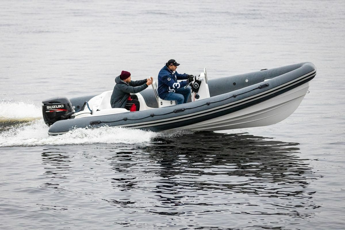 Купить Лодка РИБ БУРЕВЕСТНИК 580 LIGHT в Москве фото9