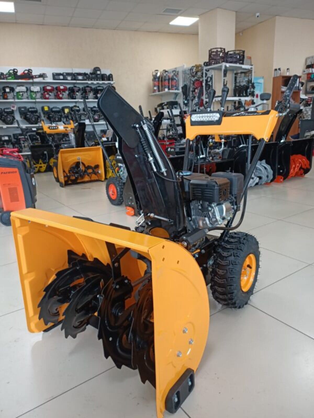 Купить Снегоуборщик ALASKA KC 624 S в Москве фото2