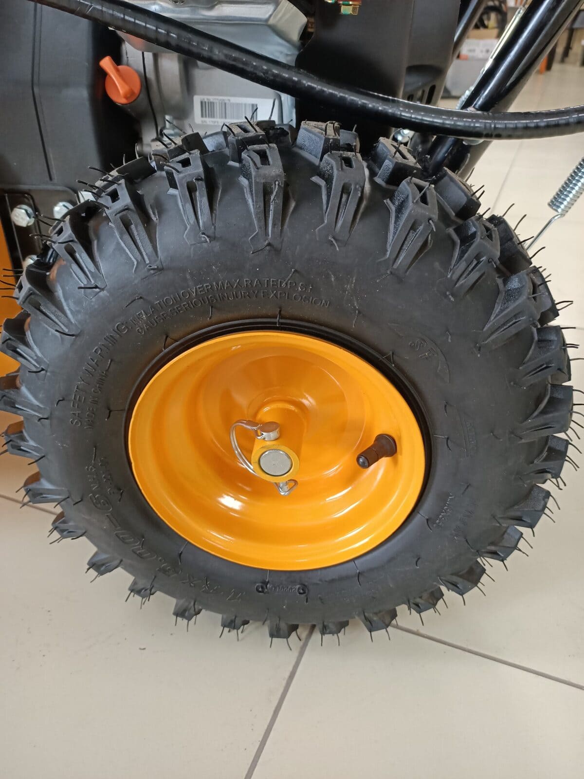 Купить Снегоуборщик ALASKA KC 624 S в Москве фото3