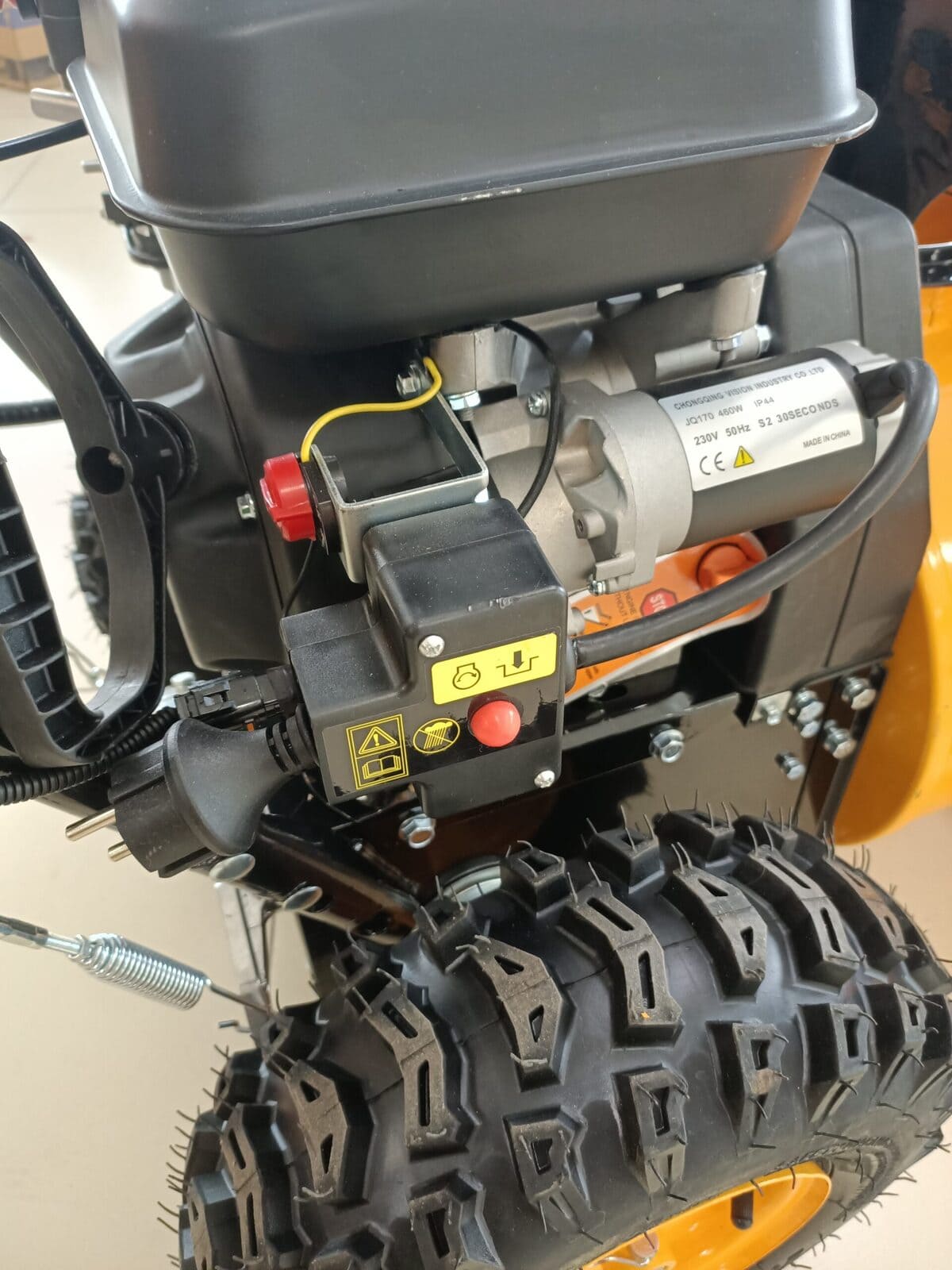 Купить Снегоуборщик ALASKA KC 624 S в Москве фото6