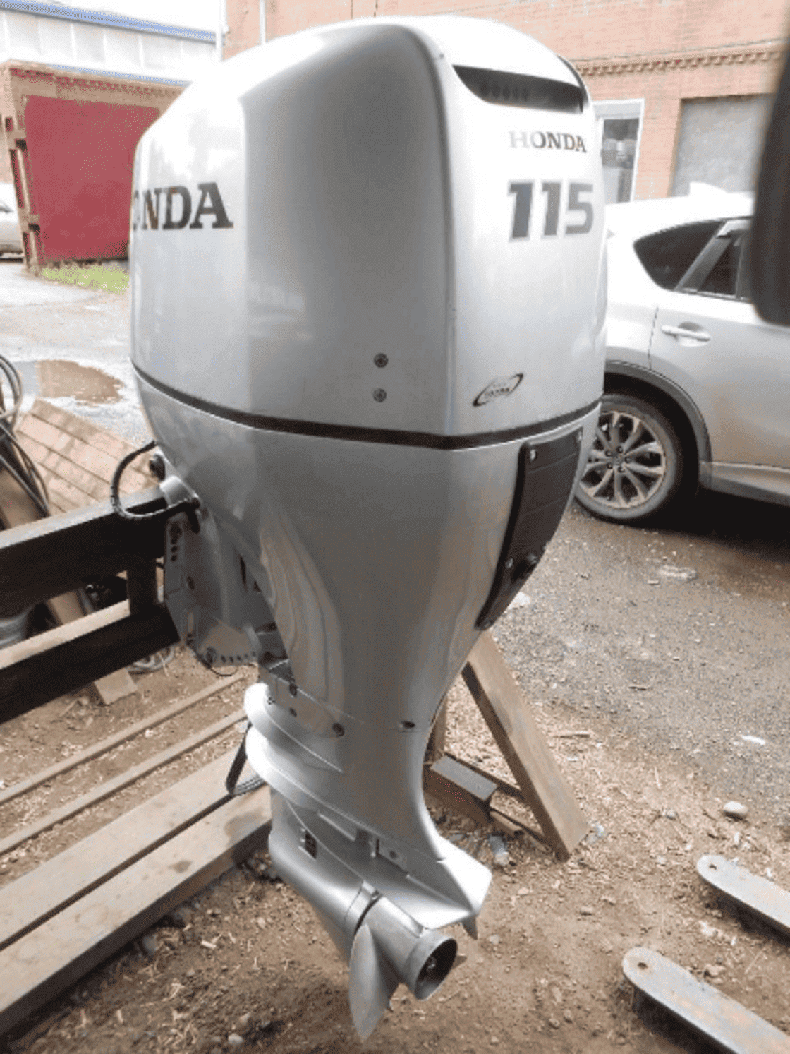 Купить 4х-тактный лодочный мотор HONDA BF 115 LU в Краснодаре