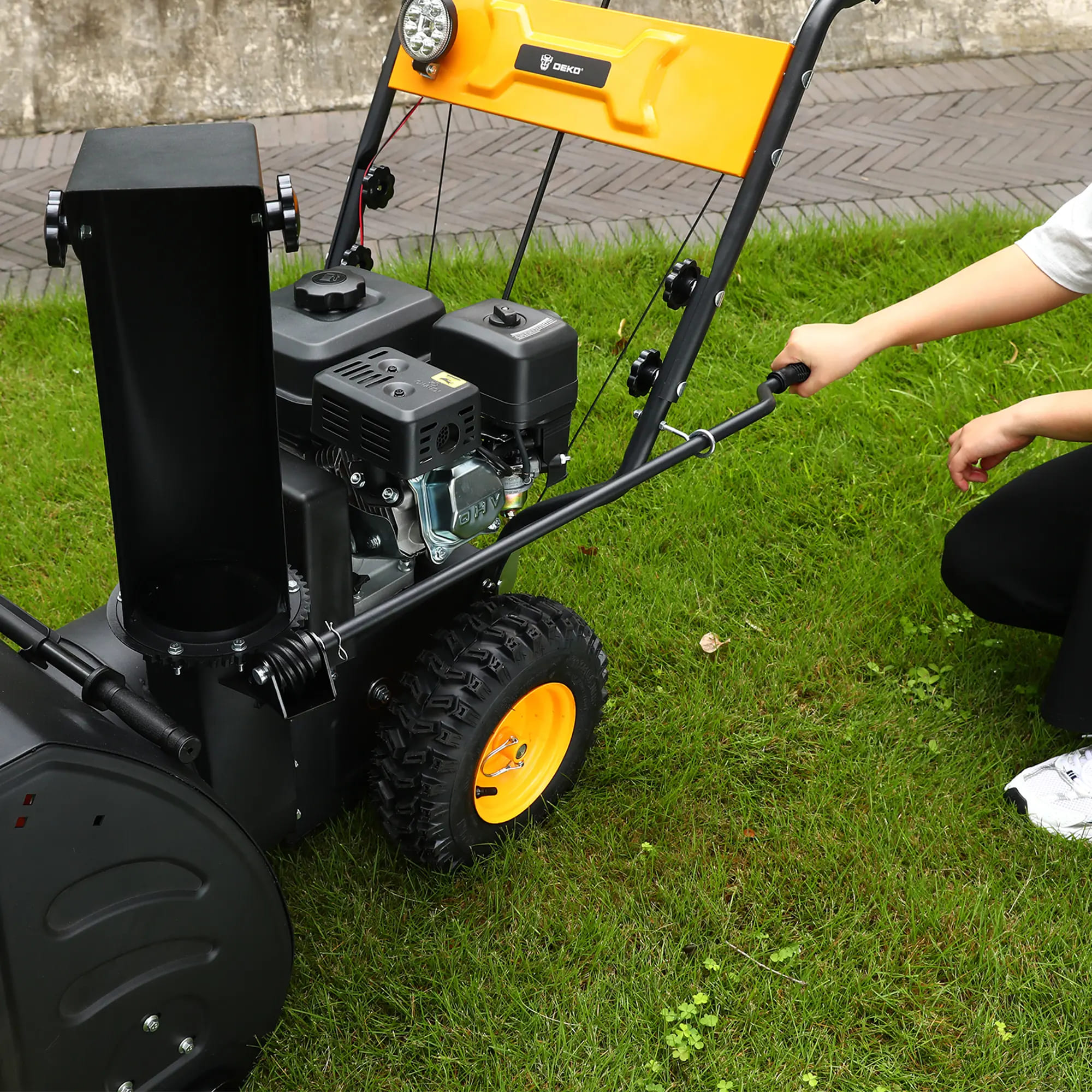 Купить Снегоуборщик DEKO ST 560 LE в Москве фото6