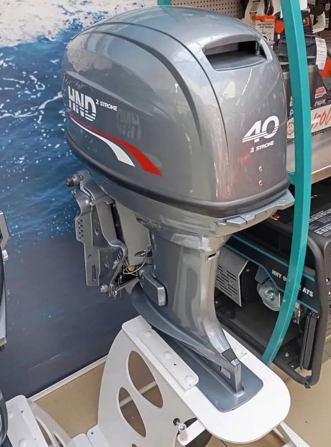 Купить 2х-тактный лодочный мотор HND OB40 ERTS Б/У в Москве