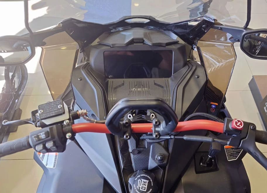 Купить Снегоход АОДЕС Siberiacross 1000 WT в Москве фото4