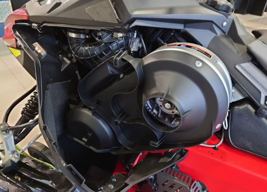 Купить Снегоход АОДЕС Snowcross 1000 SWT в Москве фото5