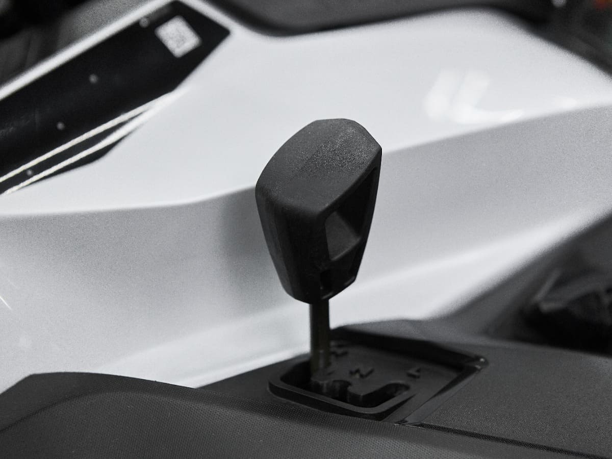 Купить Снегоход BRP Ski-Doo Expedition LE 20″ 900 Ace (2023) в Москве фото11