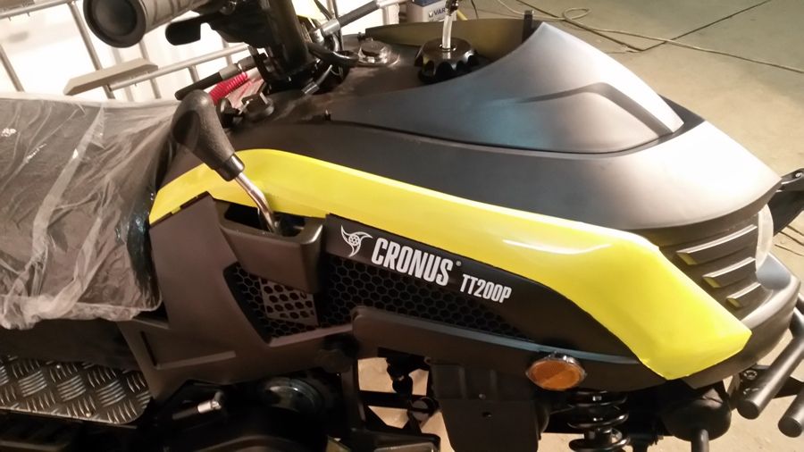 Купить Снегоход CRONUS TT200P в Москве фото2