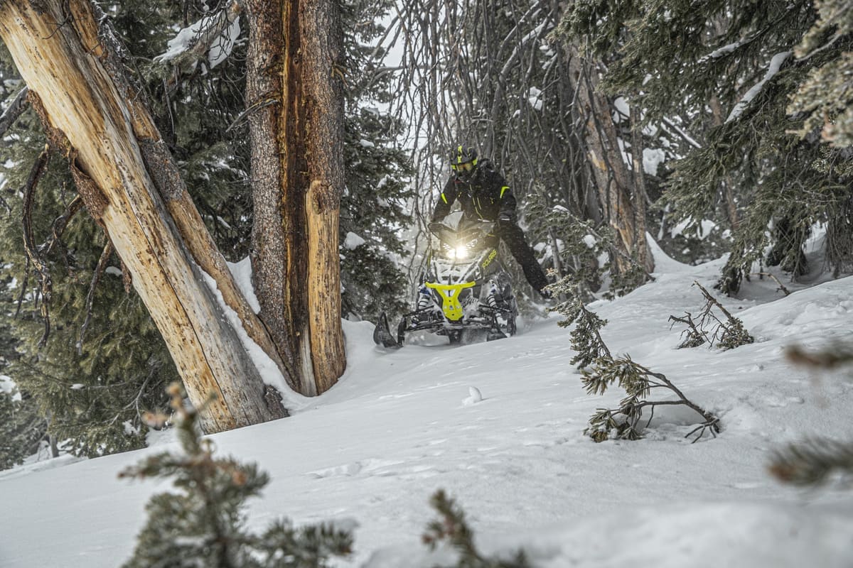 Купить Снегоход POLARIS 850 RMK Khaos Slash 155 в Красноярске фото6