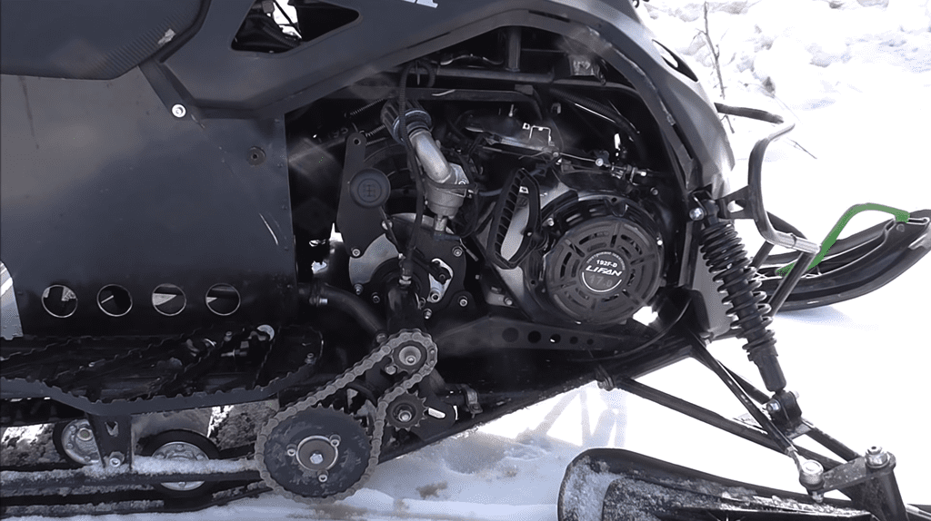 Купить Снегоход ЛИДЕР Альфа 3 17 л.с. в Москве фото2