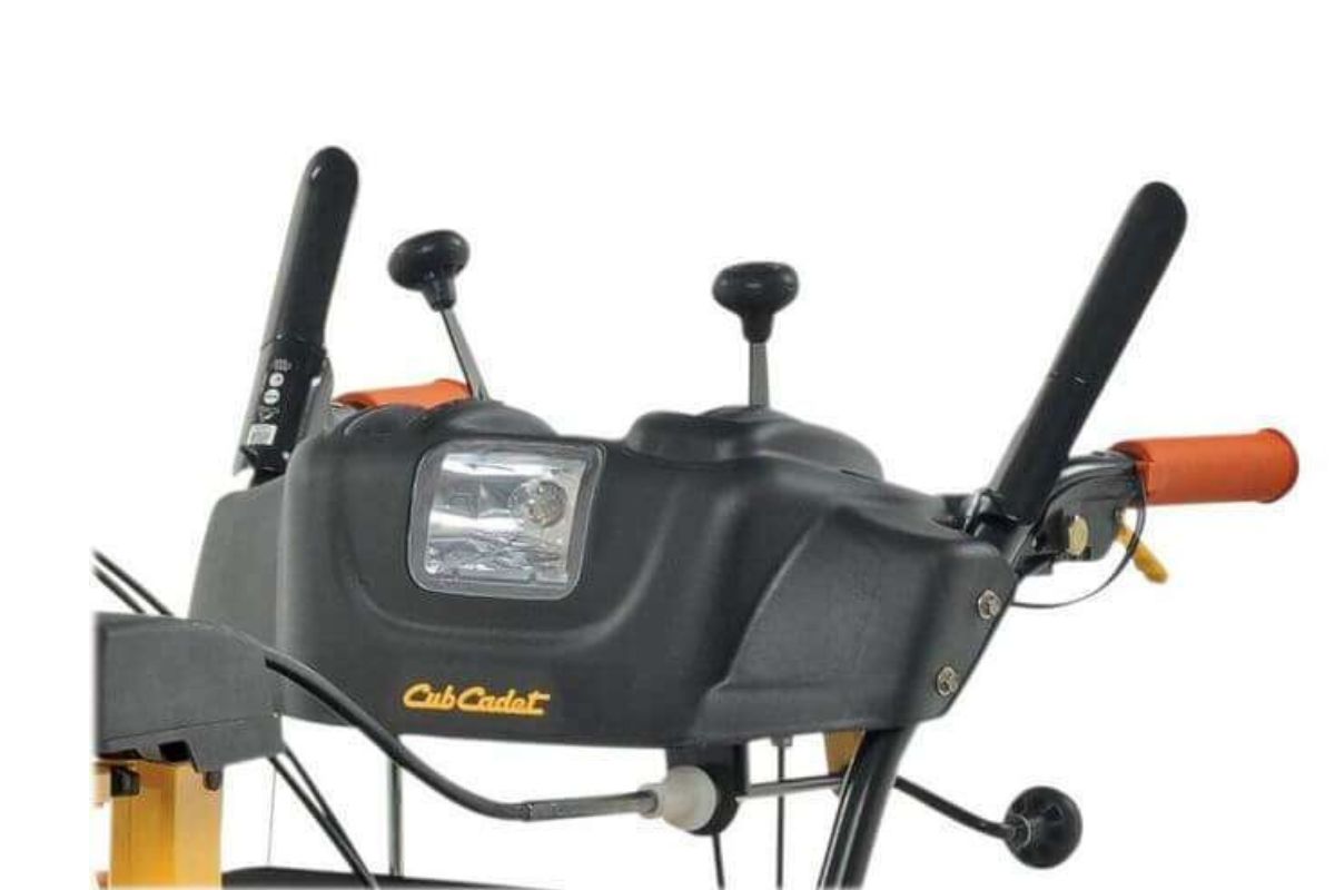 Купить Снегоуборщик CUB CADET 730 HD TDE в Москве фото2