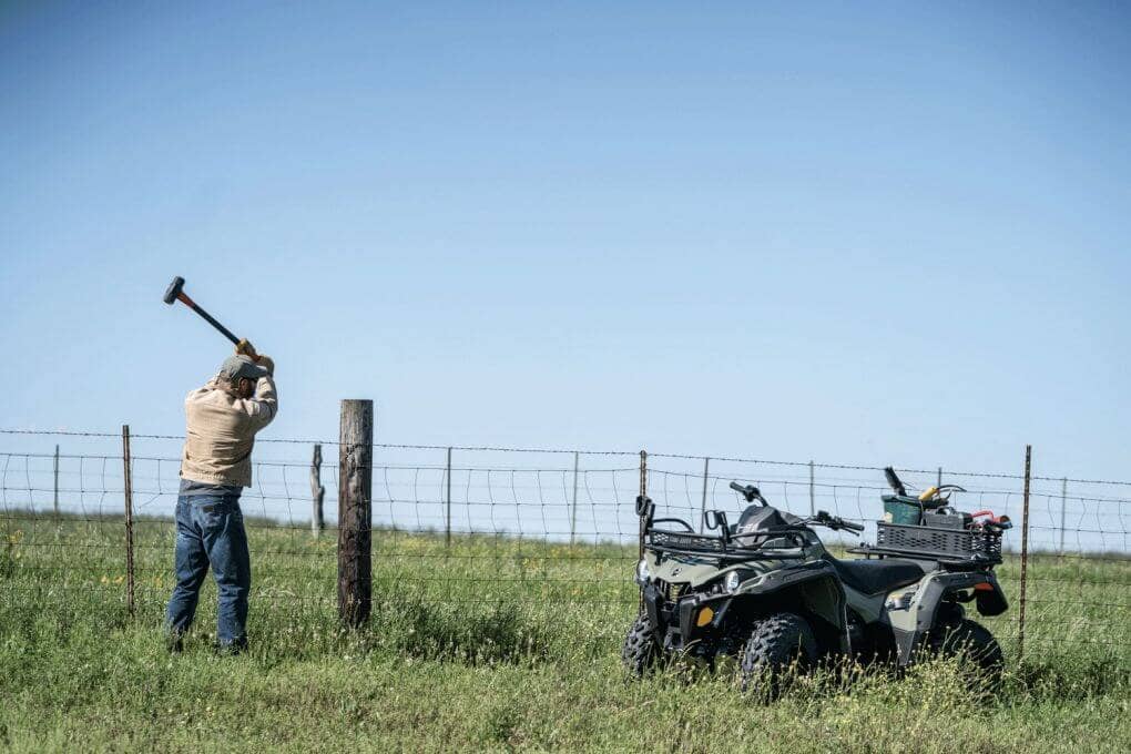 Купить Квадроцикл BRP Can-Am Outlander Max DPS 570 2022 (ПСМ) в Москве фото5